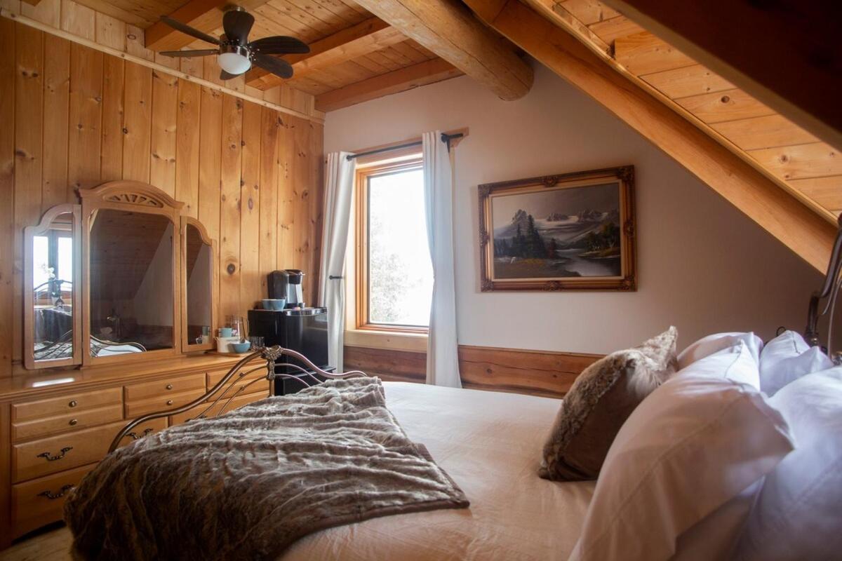Hebergement "La Maison En Bois Rond" Sainte-Marie Camera foto